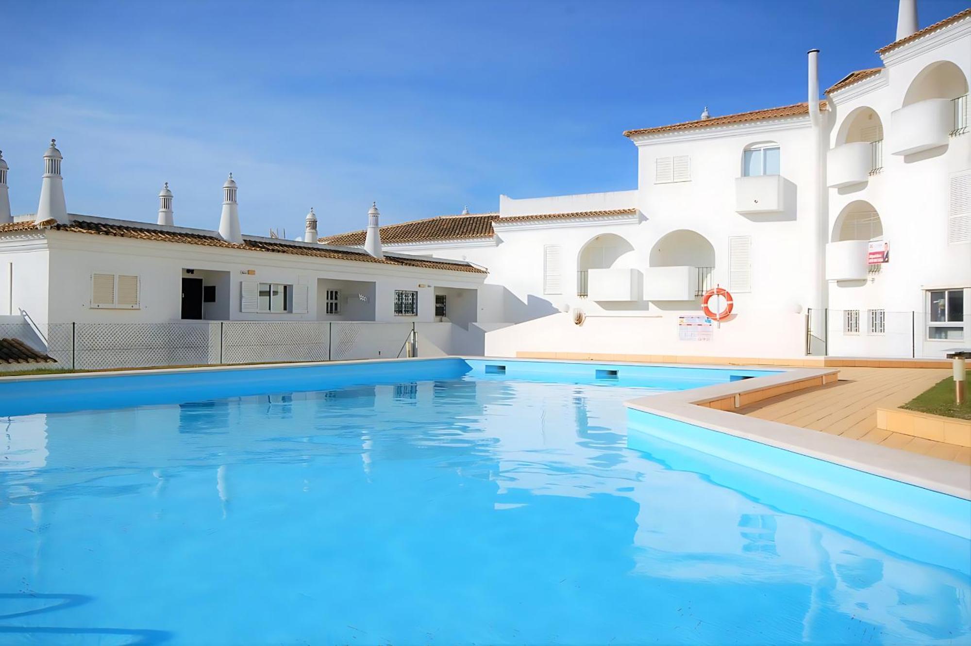 Sao Rafael Village 2 Bedroom With A Pool Appartement *